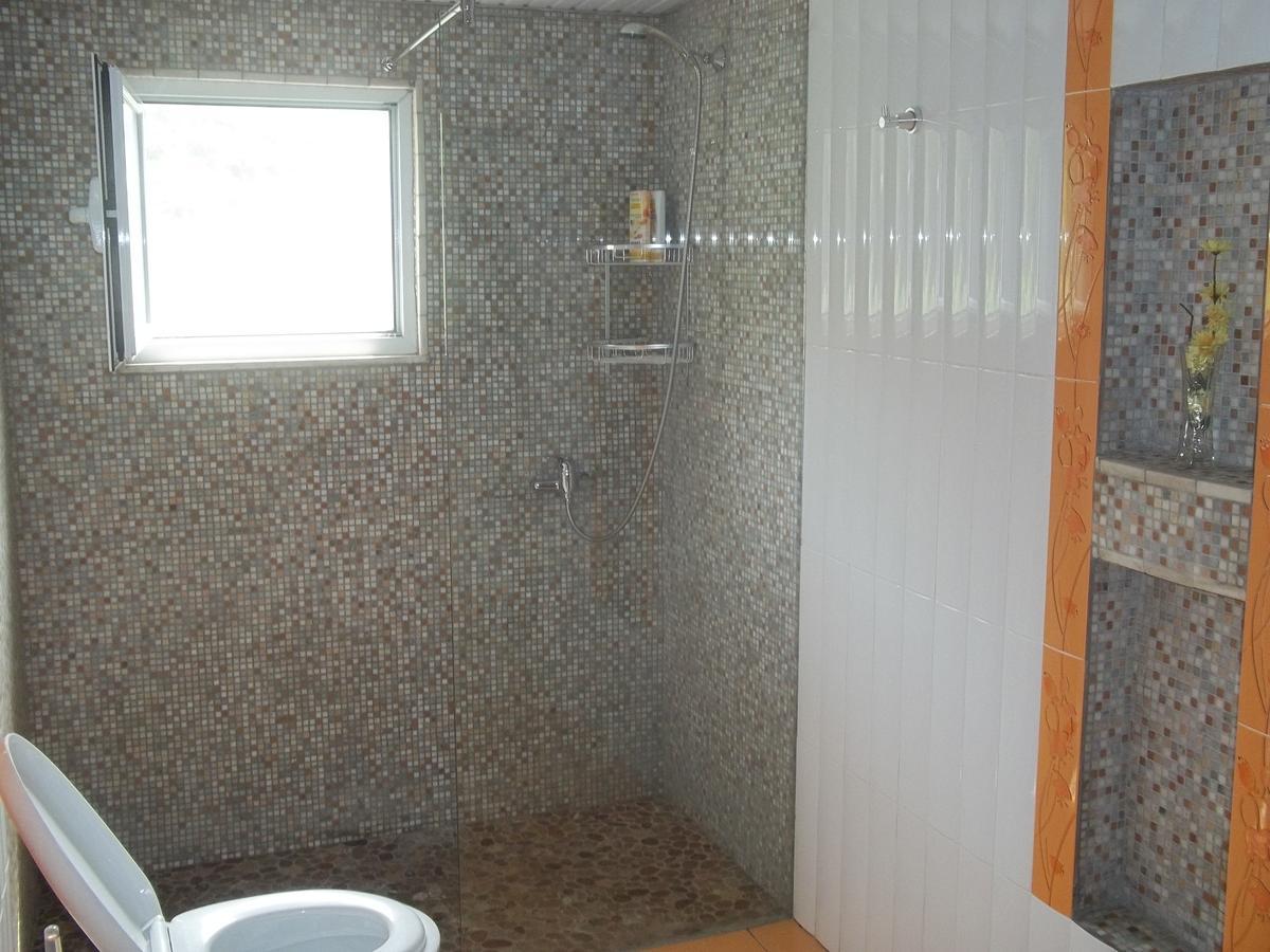 Vila Oliven Vlorë Exterior foto