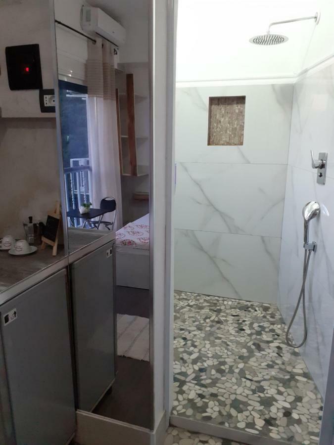 Vila Oliven Vlorë Exterior foto